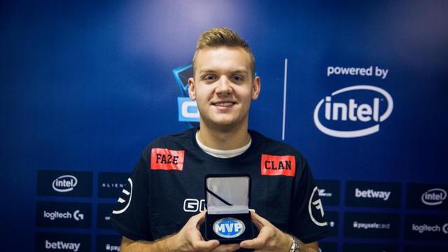 Aiming ：第二轮的目标是取得全胜，成为六边形强队