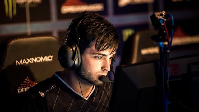 战胜心魔，RNG时隔1047天再次战胜BLG